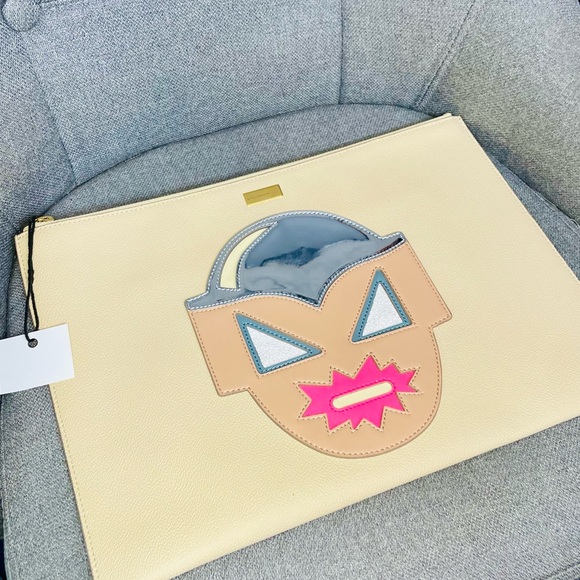 Stella McCartney Limited Edition Superhero Clutch w/ Shaggy Deer Interior Lining - Picture 3 of 9